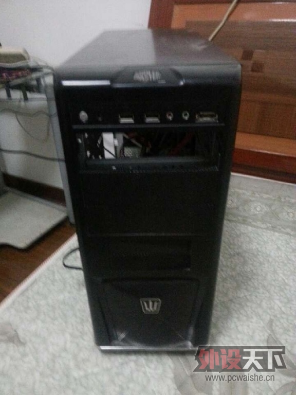 1200Ԫ��һ̨̨ʽ����(˫��2.8GHz-9800GT�Կ�-2GB�ڴ�-320GBӲ�̣�