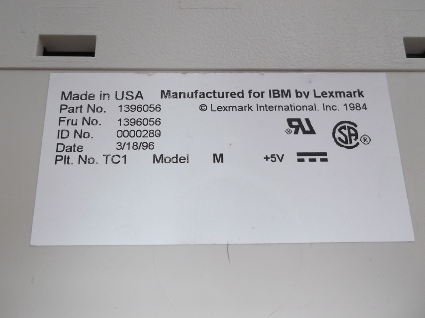 IBM MODEL M