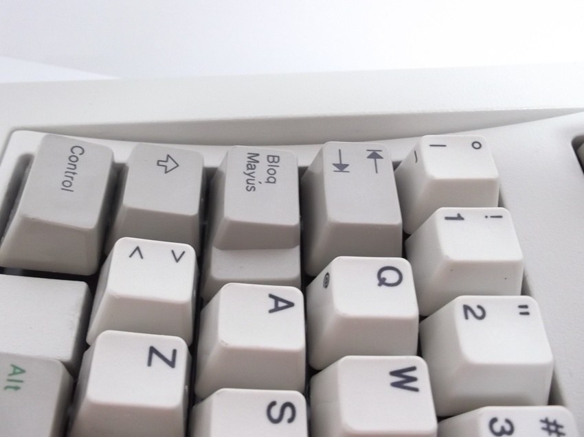IBM MODEL M