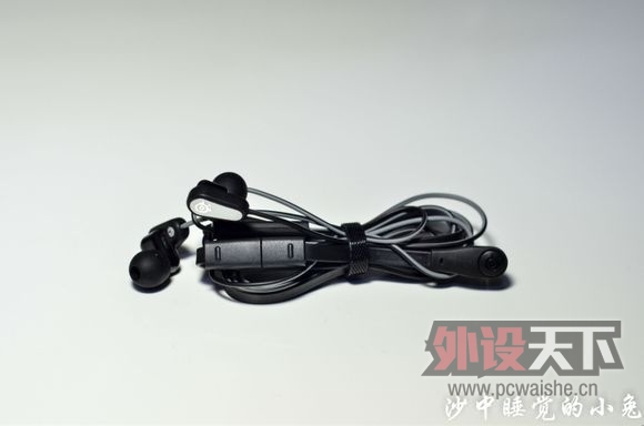 Ϯ FLUX IN-EAR&IN-EAR PROϵж