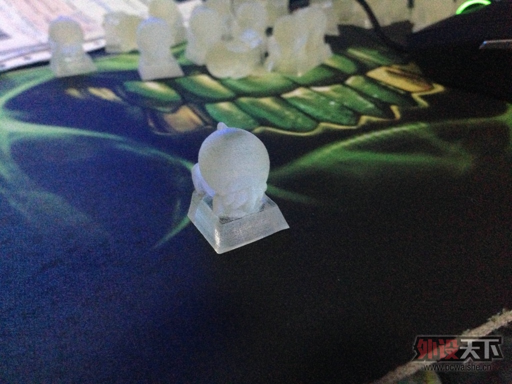���Ž���3D��ħ��ñ͸����  150Ԫ