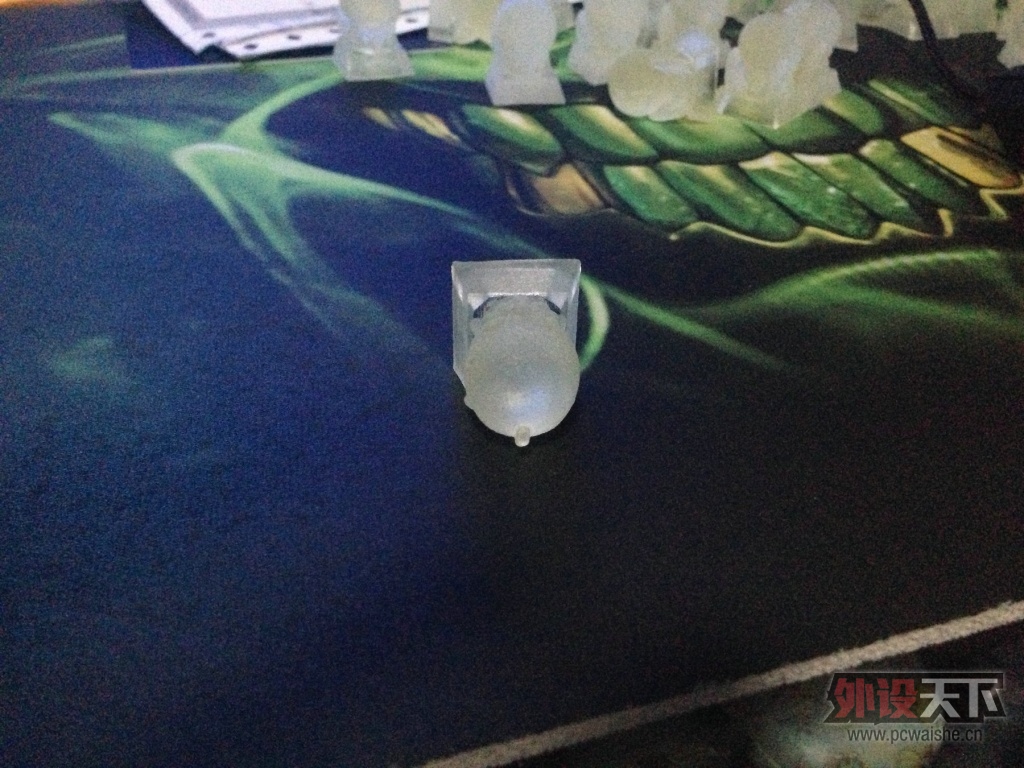 ���Ž���3D��ħ��ñ͸����  150Ԫ