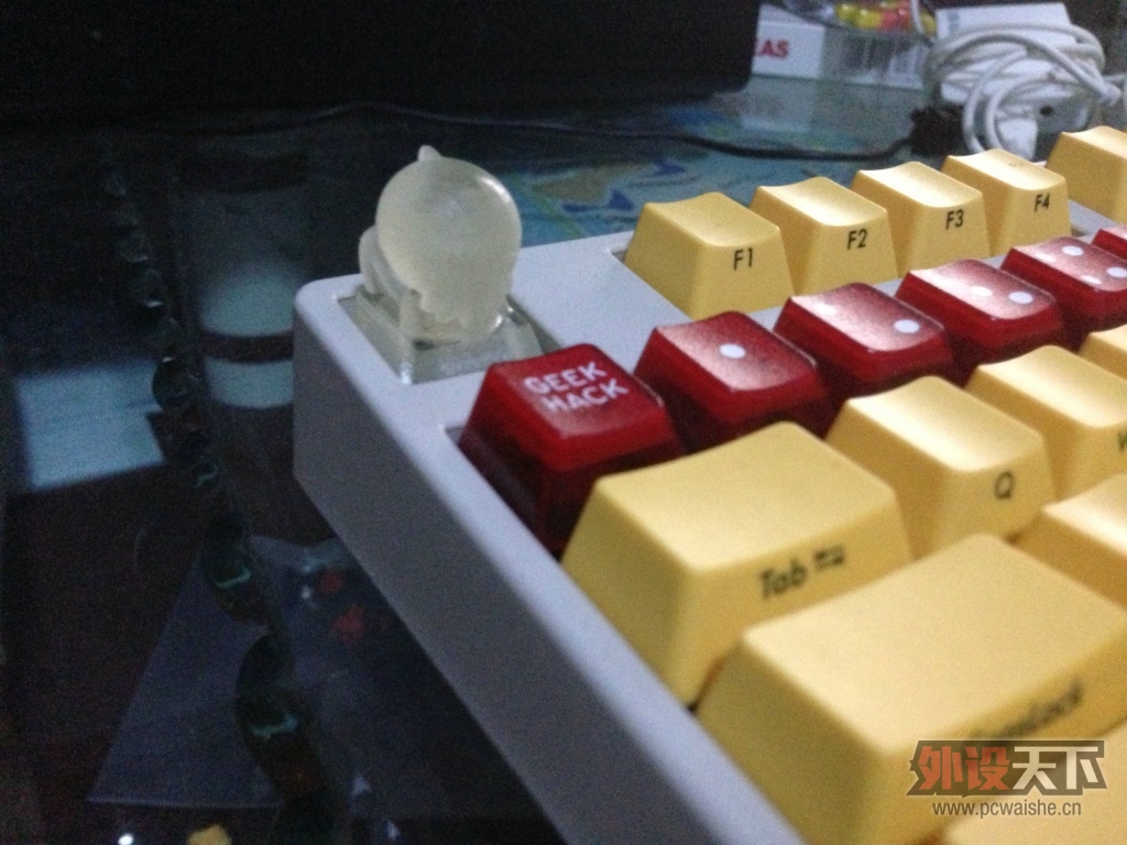 ���Ž���3D��ħ��ñ͸����  150Ԫ