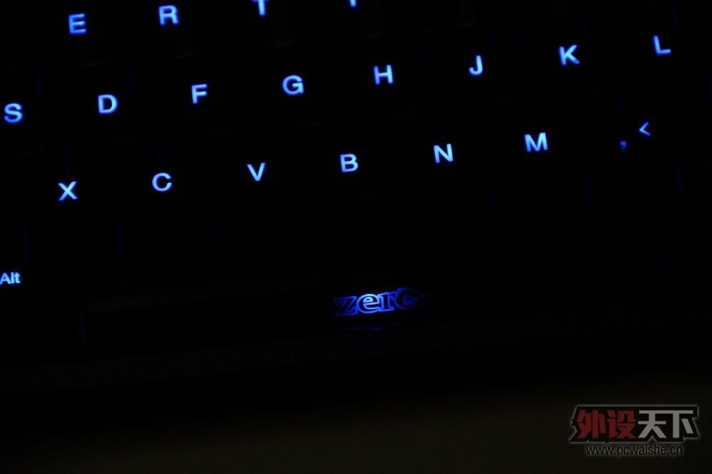 Ducky DK2108S��ϸ��Ϣ���� 2�ֱ�����������