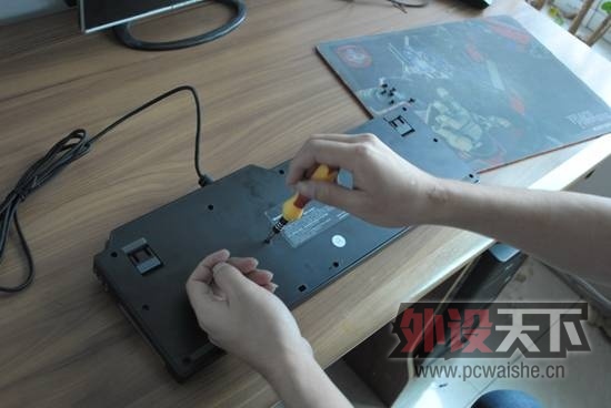 ������ƪ����ѱ�Ĥ�������̿�����̰��scoutС�⣬��֤�Ƿ񱳹�صĺù�������