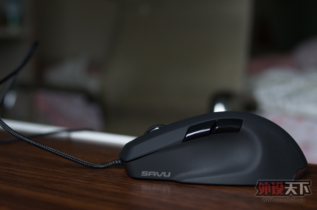 Roccat Savu ���ˡ�Made in China �ġ��¹�������