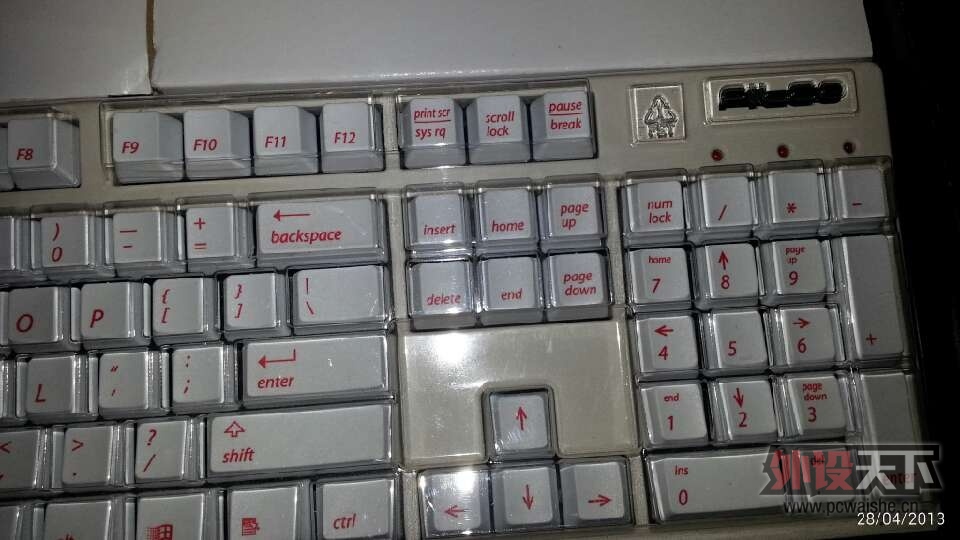 XMRRXM8T@G9DK1[MOUX}TR9.jpg