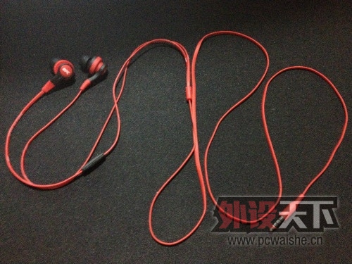 ����UFC���ص������ʽ������ 150����˦��