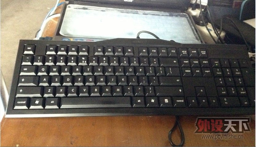 ӣ��cherry G80-3800��е���̺��ᣬ95�£��ѳ���