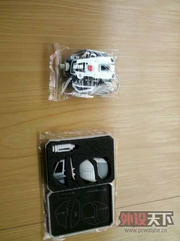 �����ӣ��س����ѿ�RAT7ѩ����Q PAD���棬����ΪWCDMA���������ն�E5 21M