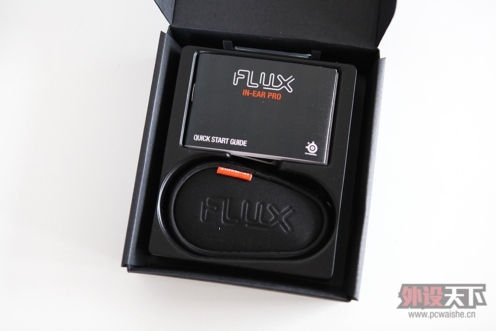 de·֮steelseries FLUX IN-EAR PROĵ