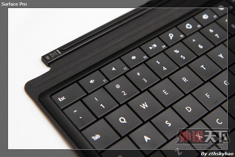 [38P] 51����С�롪��Surface Pro 128G����רҵ��+ Wedge������꿪��