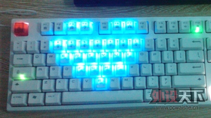 QQ��ͼ20130504205733.jpg