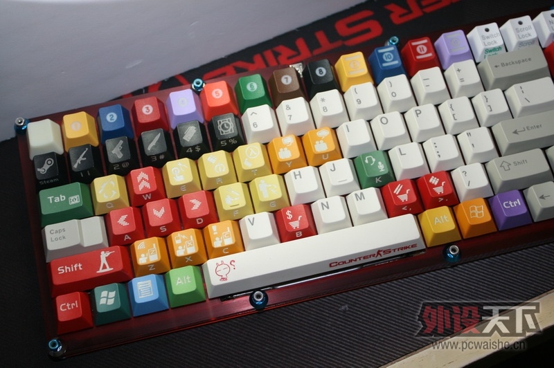 �ȴ�POKER2ͬʱ���ļ��ű��˵Ŀ��ƻ�mini�����շ���һ�£�������û�¸����˼��ţ�