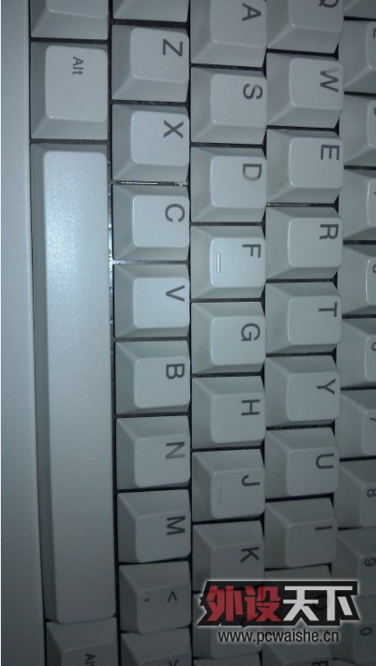 185050e955g2e92iybw9v9.jpg