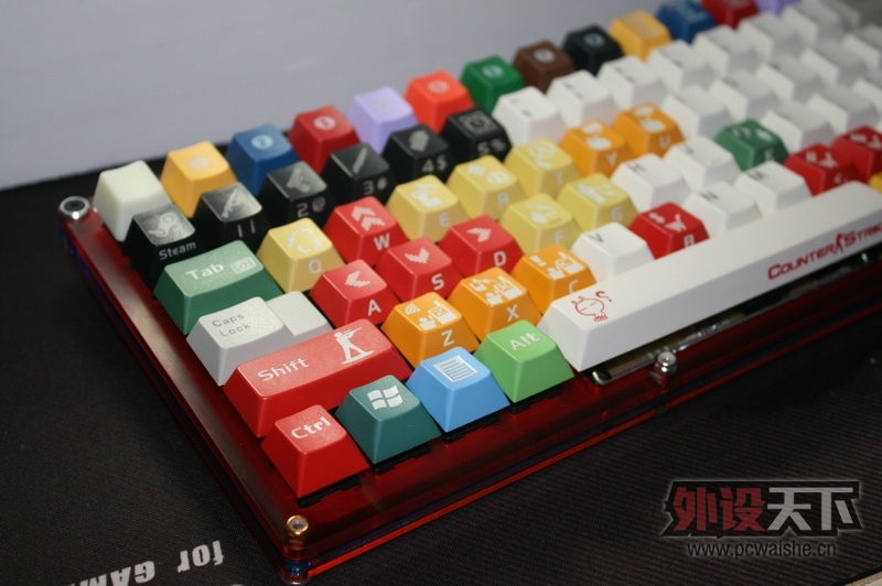 �ȴ�POKER2ͬʱ���ļ��ű��˵Ŀ��ƻ�mini�����շ���һ�£�������û�¸����˼��ţ�