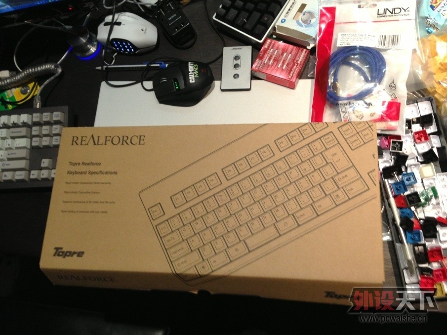 �����ݡ� REALFORCE HI PRO 1400| ���ڶ�ɫ 87+���� 700