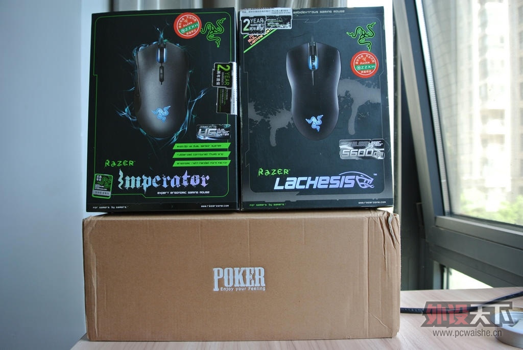 (ȫѳ)֣ݱسһPOKER¾ߡ4Gɫ¾
