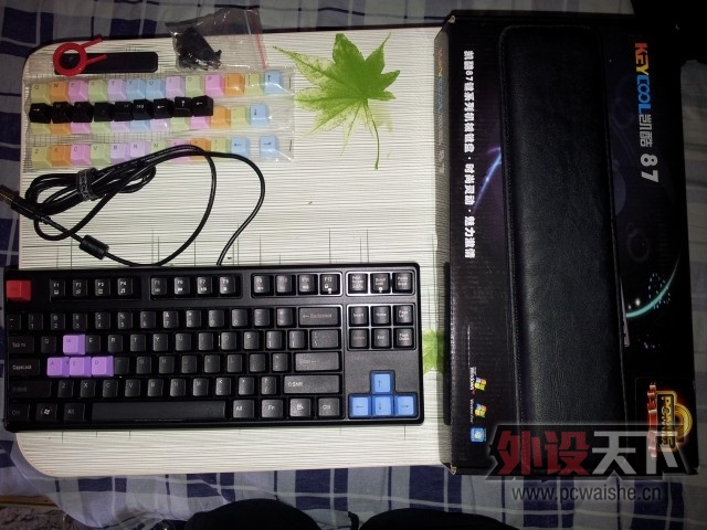 ��9���¿���87��ɫ����pom��ñ+δ���ʺ��ñ+50Ԫ������У��ѳ���������