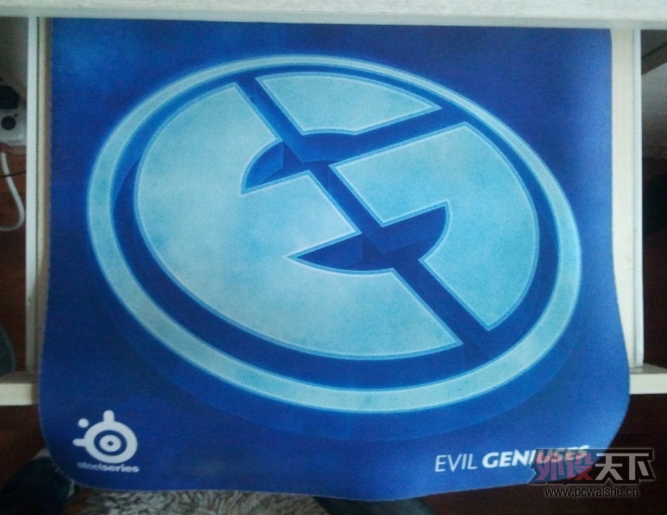 EG.