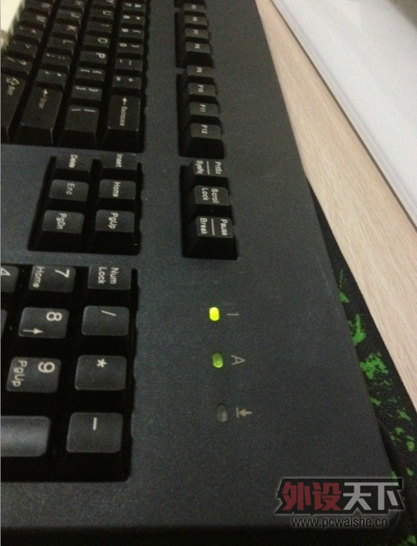 ������������ᡢ3000�ںڡ�POM104��ñ���ȵȵ�87͸���ñ