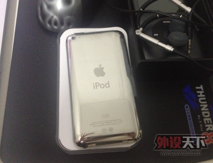 �����������Ϻ���iPod Classic 3 160g+iTouch 4 32g