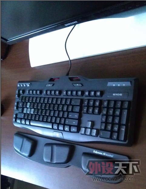 �ݳ�����