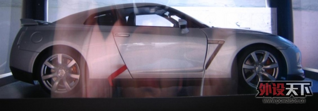 NISSANģ222.jpg