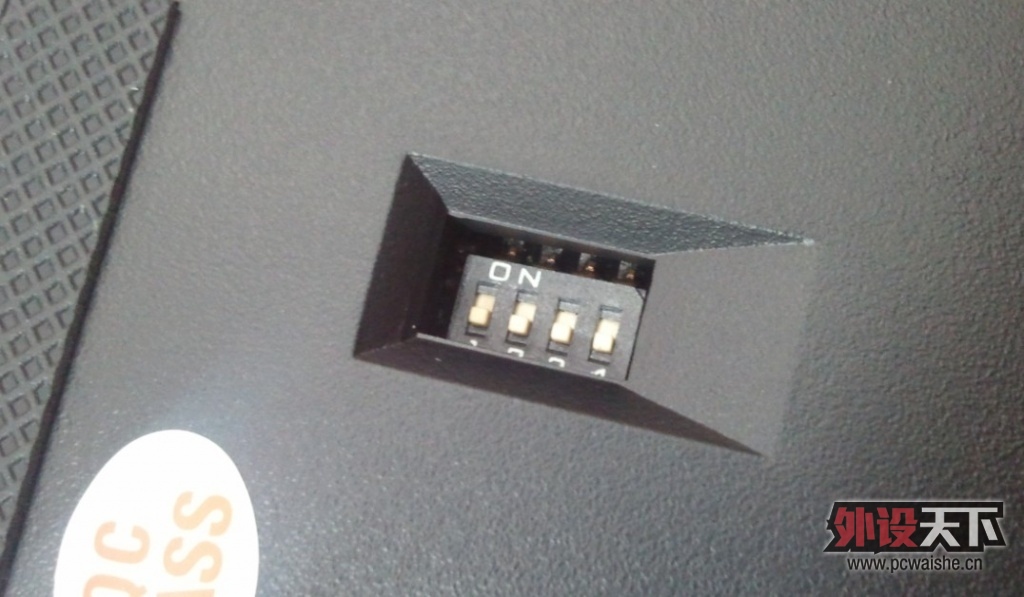 113428f1fsi1s5i0jj170w.jpg