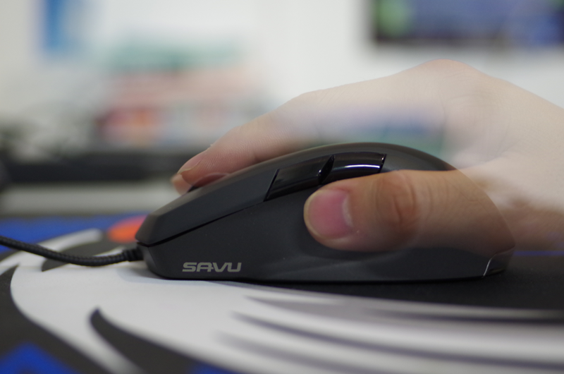 ���п�������Roccat Savu����