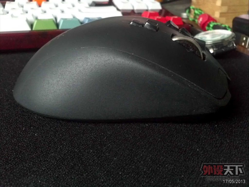 ���۹�����˵ȫ�İ������ϵ�G700,���ڱ�������ָ�׵����۸�350