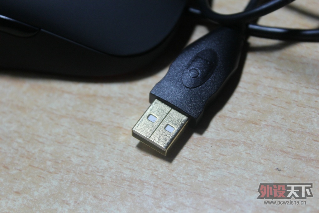 ���Ϻ���245���������ɫAM  KBC 37������ñ