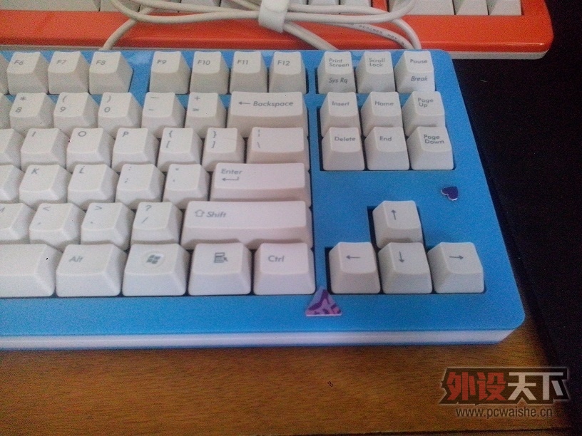 �����ϡ�..........̳�Ѹ���.......��ʣ��F2���������ˣ�770�����ˣ������ߣ�