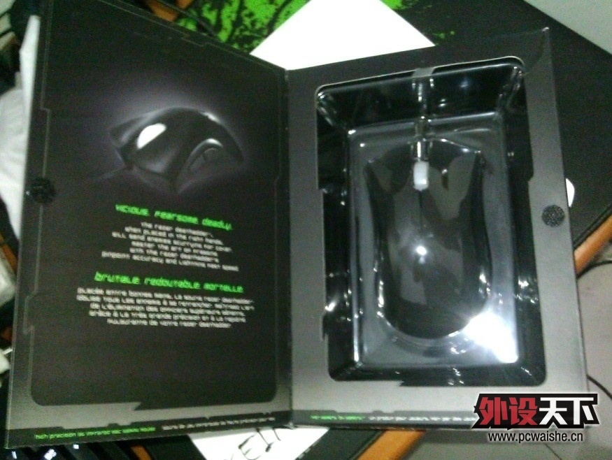 143142e26ughh2yzfs2v2v.jpg
