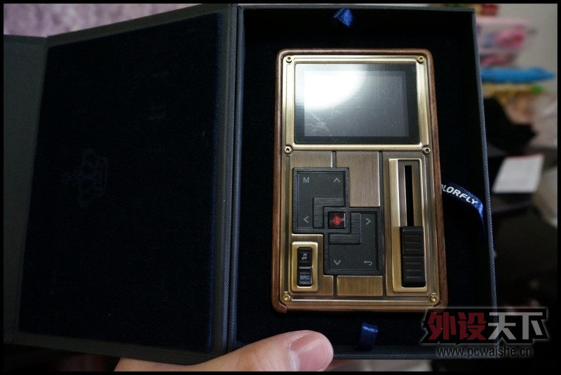 [���]�߲ʺ�C4 �޼�UE900������