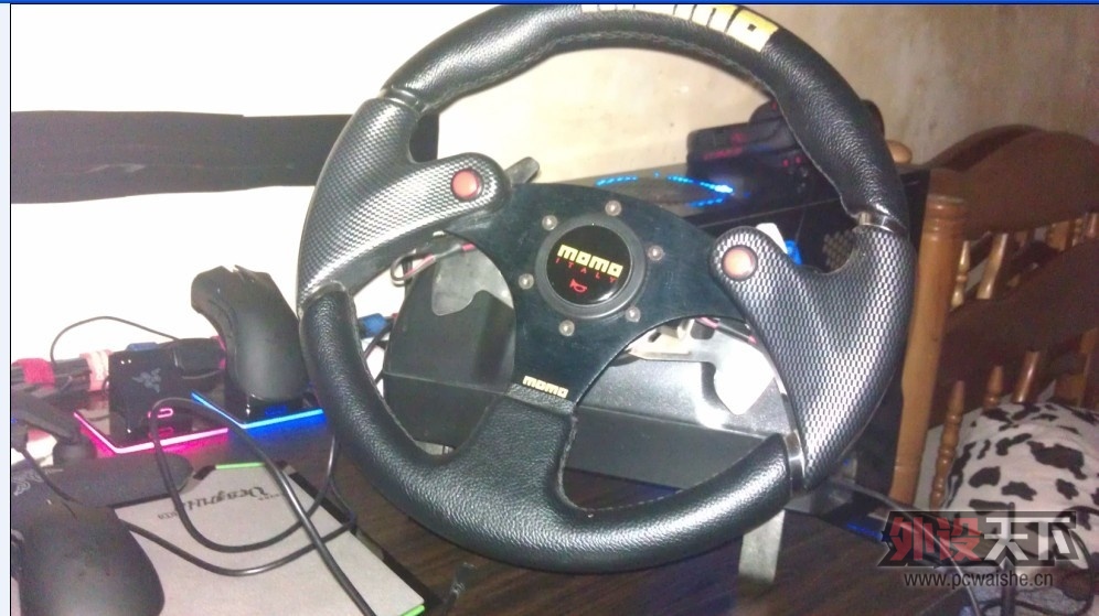 ���ڸ������̹⣬�޼�G27������MDR-ZX100�ۺ�ɫ