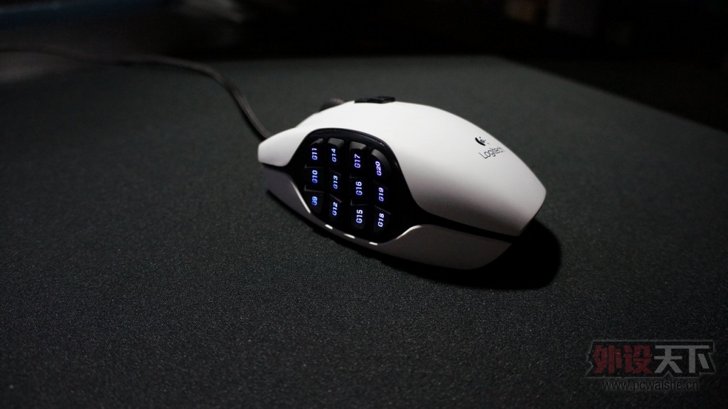  ޼G600 ɫ +ʹС