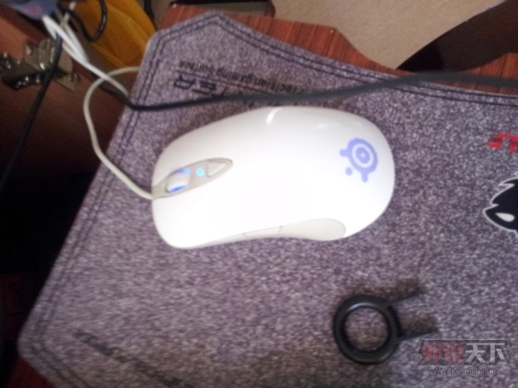 Ѽ��s2�׹�衣95�� ����Ѽ�Ӱ�ɫ ��ɫ��ñ���۸���