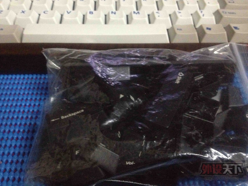 ������������ԭ���߶�RGB��poker1����ñ����ɫ��ñ��