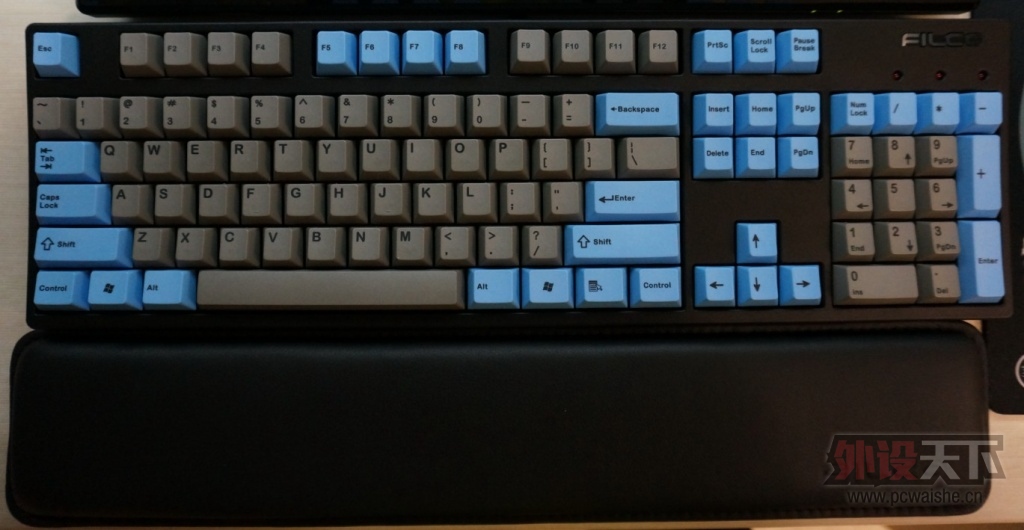 QQ��ͼ20130601235451.jpg