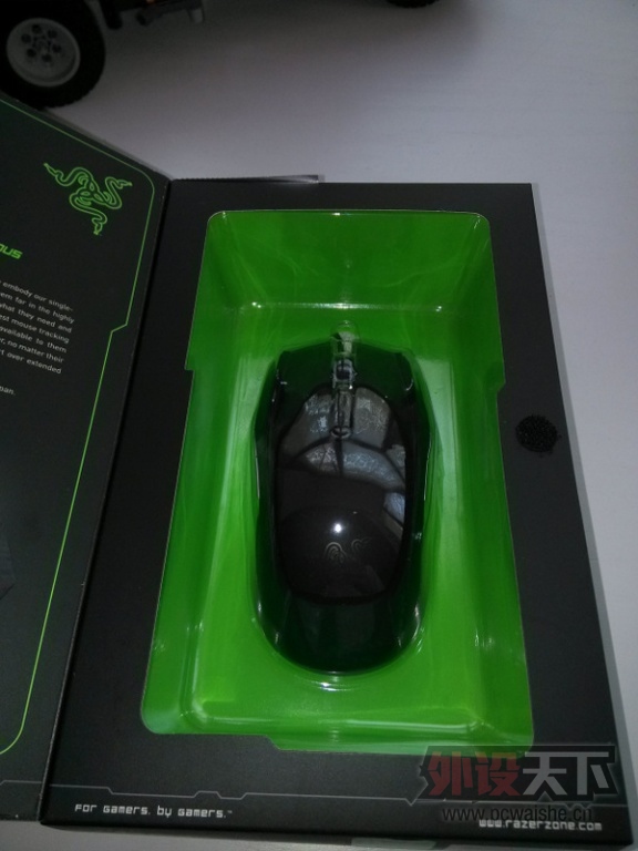 [����]����RAZER ̫������� �л���˵ȫ �ͽ��� 330Ԫ
