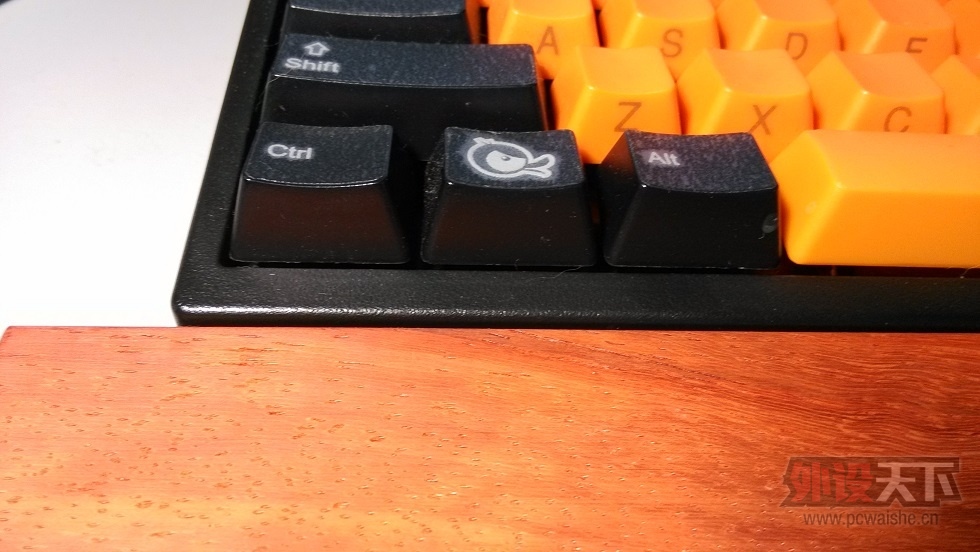 �Լ�DIY�ĺ컨��ľ������!~