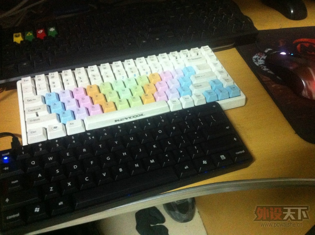 ����84 ��е���� ��ɫ ����PBT��ñ�������У� �ʺ��ñ 75����