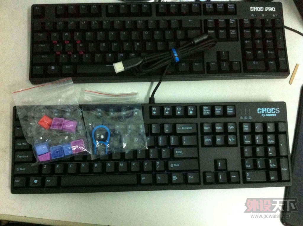 �ó����̣����ִ˴�chocs��choc�����˼�����ɫ��ñ