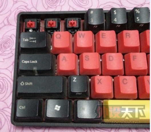 ]`V7}8SC2E5FL`AXQ(`F9~N.jpg