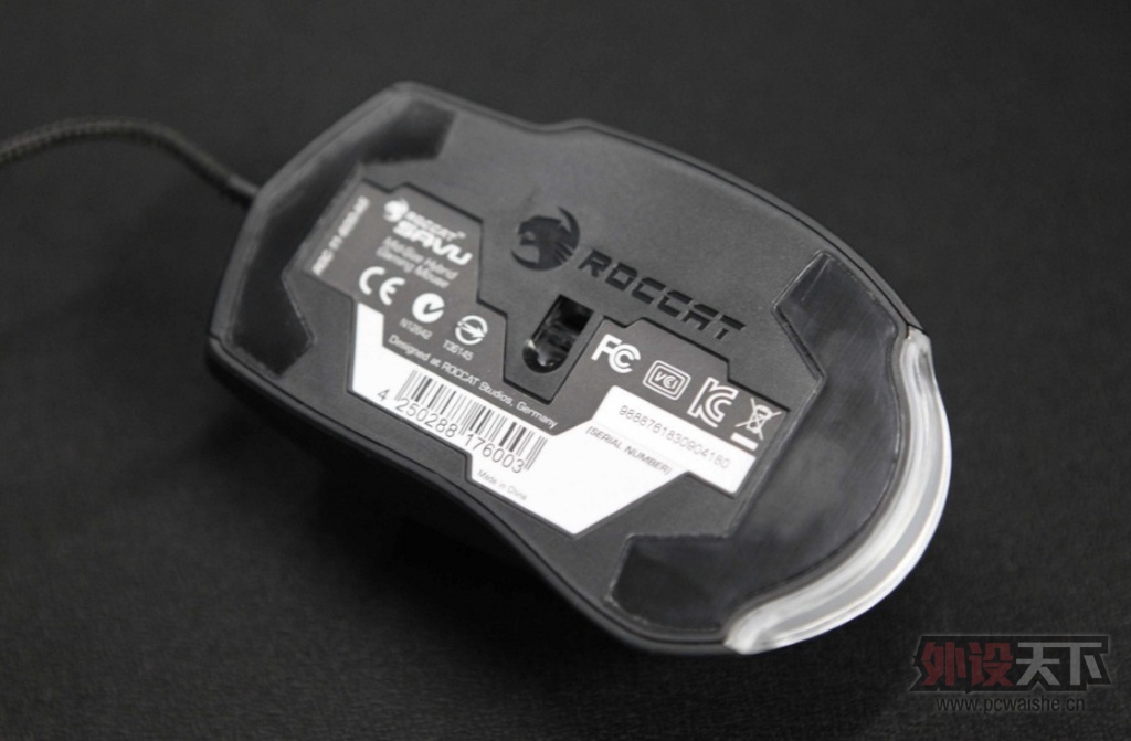 ����һ�������������Ƥ----��Roccat Savu���䱪