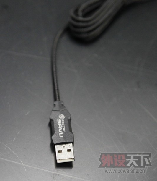 ����һ�������������Ƥ----��Roccat Savu���䱪