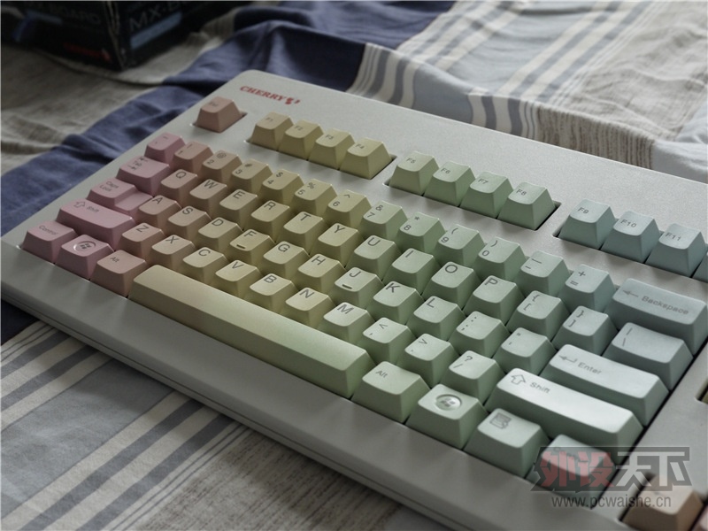 �����ֵĲʺ�CHERRY3494