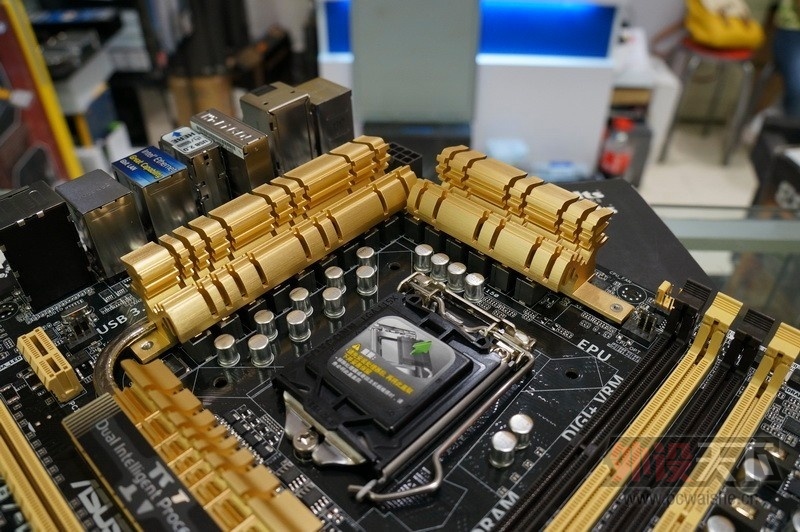 �°�Z87-DELUXE�������ֵ�һʱ��ɹͼ