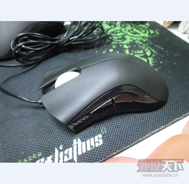 ���Ͼ���1800DPI�������ߣ�ZOWIE MICO���160